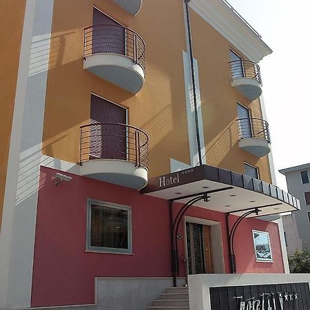 Hotel Fly Casoria Extérieur photo