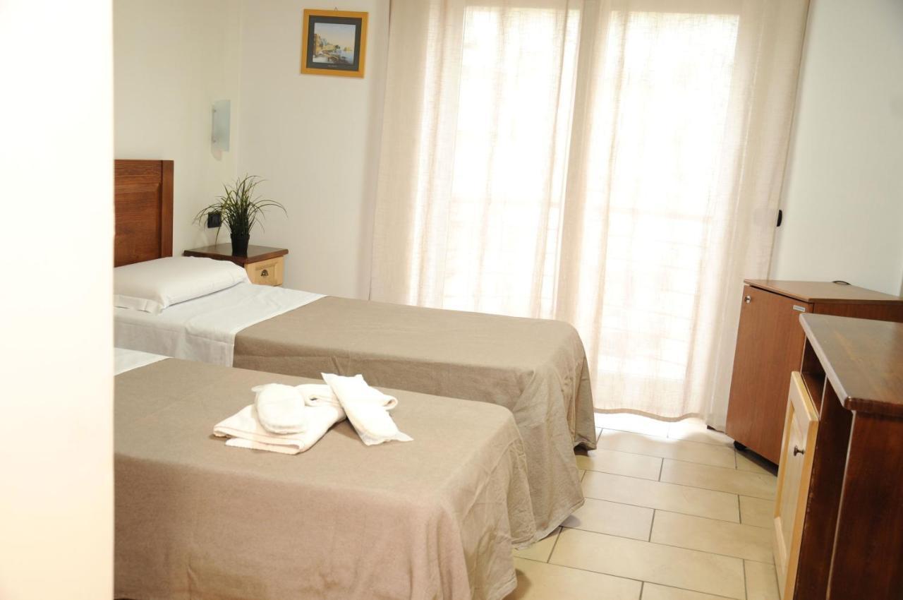 Hotel Fly Casoria Extérieur photo