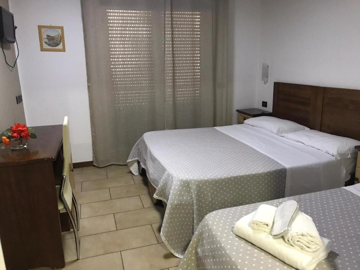 Hotel Fly Casoria Extérieur photo